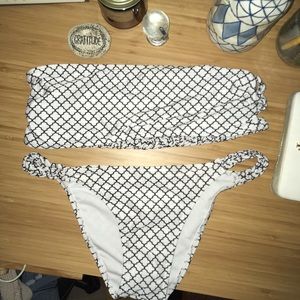 NWOT medium white/black bikini